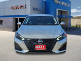 Used 2023 Nissan Altima 2.5 SV image 2