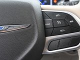 Used 2019 Chrysler Pacifica Limited image 2