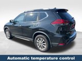 Used 2017 Nissan Rogue SV image 5