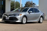 Used 2019 Toyota Camry LE image 3