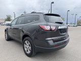 Used 2017 Chevrolet Traverse LT image 3