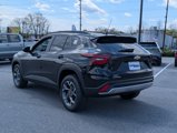 New 2025 Chevrolet Trax LT w/ LT Convenience Package image 3