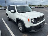 Used 2016 Jeep Renegade Latitude image 3