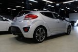 Used 2017 Hyundai Veloster Turbo image 3