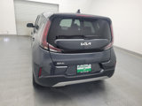 Used 2023 Kia Soul LX w/ LX Technology Package image 6