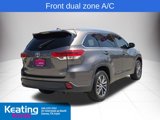 Used 2017 Toyota Highlander XLE image 5