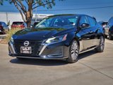 Used 2023 Nissan Altima 2.5 SV image 2