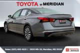 Used 2024 Nissan Altima 2.5 SV image 2