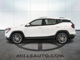 Certified 2024 GMC Terrain SLT image 3