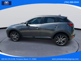 Used 2019 Ford Escape SE image 2