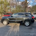 Used 2014 Jeep Grand Cherokee Laredo w/ Security & Convenience Group image 2