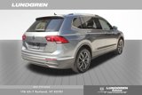 Used 2023 Volkswagen Tiguan SE image 3