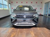 Used 2024 Volkswagen Taos SE image 2