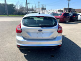 Used 2014 Ford Focus SE w/ SE Winter Package image 4