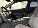 Used 2018 Toyota C-HR XLE image 4