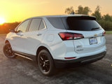 Used 2022 Chevrolet Equinox LT image 2