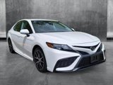 Used 2023 Toyota Camry SE image 3