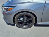 Used 2023 Nissan Sentra SR w/ SR Premium Package image 4