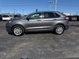 Used 2023 Ford Edge SEL image 2