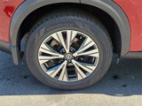 Used 2021 Nissan Rogue SV image 5