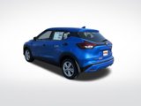 New 2025 Nissan Kicks Play S image 3