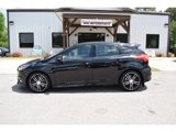 Used 2018 Ford Focus ST image 2