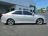 Used 2014 Toyota Camry SE image 3