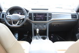 Used 2020 Volkswagen Atlas Cross Sport SE image 2
