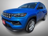 Used 2022 Jeep Compass Latitude w/ Convenience Group image 2