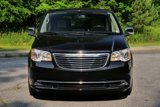Used 2013 Chrysler Town & Country Touring-L w/ Driver Convenience Group image 5