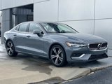 Used 2022 Volvo S60 B5 Inscription image 2