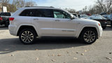 Used 2018 Jeep Grand Cherokee Overland image 2