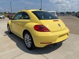Used 2014 Volkswagen Beetle TDI image 4