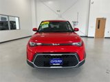 Used 2023 Kia Soul LX image 3