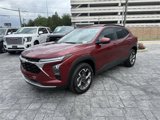 Used 2024 Chevrolet Trax LT image 3