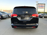 Used 2020 Chrysler Voyager Lxi image 5