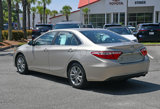 Used 2015 Toyota Camry LE image 3
