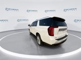 Used 2023 GMC Yukon XL SLT image 6