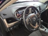 Used 2015 Jeep Cherokee Latitude w/ Comfort/Convenience Group image 5