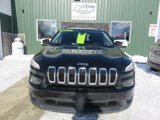 Used 2015 Jeep Cherokee Latitude image 2