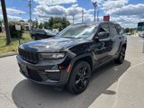 Certified 2024 Jeep Grand Cherokee Limited w/ Black Appearance Package image 4