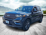 Certified 2022 Ford Explorer XLT w/ Equipment Group 202A image 3