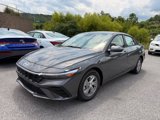 New 2025 Hyundai Elantra SE image 2