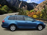 Used 2016 Volkswagen Golf S image 2