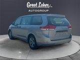 Used 2011 Toyota Sienna image 3