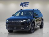 Used 2023 Jeep Cherokee Altitude Lux image 2