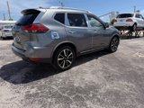 Used 2018 Nissan Rogue SL w/ Premium Package image 6