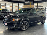 Used 2018 Dodge Grand Caravan SE image 2