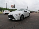 Used 2019 Toyota Yaris LE image 4