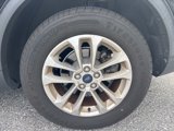 Used 2020 Ford Escape SE image 5